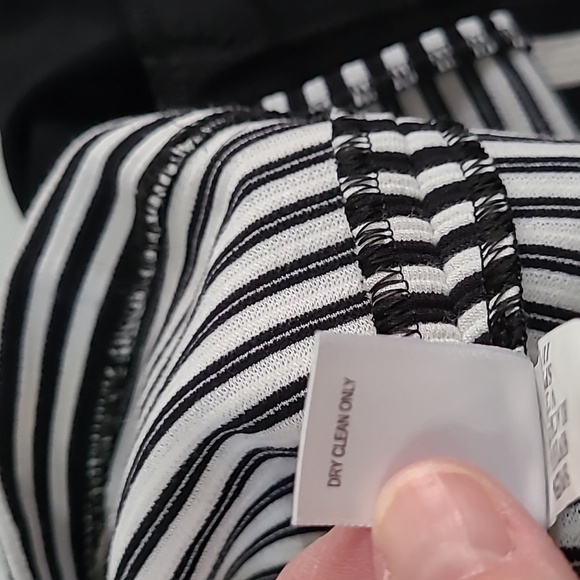 💥3for$12💥 Banana Republic women's striped dress with flared skirt size 4 - Picture 7 of 10